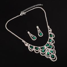 Green Rhinestone Jewelry Sets For Party, Green Crystal Jewelry With Rhinestones, Green Crystal Rhinestone Necklace For Formal Occasions, Green Crystal Jewelry Sets With Rhinestones, Green Crystal Rhinestone Jewelry Sets, Green Crystal Dangle Jewelry, Center Of Attention, Tom Hardy, Green Crystals