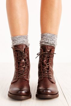 Boots And Socks, Converse Outfits, Frye Veronica, Style Converse, Frye Boots, Combat Boot, Brown Ankle Boots, Shoe Closet