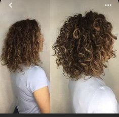 Curly Bob Haircuts, Short Curly Bob Hairstyles, Natural Curly Hair Cuts, Bob Haircut Curly, Medium Curly Hair Styles, Haircuts For Curly Hair, Side Swept, Curly Bob Hairstyles, Penteado Cabelo Curto