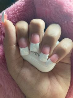 French Tip 2000s Nails, Early 2000s Acrylic Nails, Early 2000s French Tip Nails, Simple 2000s Nails, 2000s Mcbling Nails, Emo French Tip Nails, 2000s Pedicure, Kawaii French Tip Nails, Y2k 2000s Nails