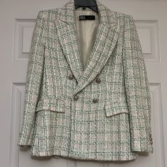 New With Tags Size Medium Light Green White And Pink Tweed Spring Plaid Tweed Jacket, Green Tweed Spring Blazer, Spring Green Tweed Blazer, Double-breasted Tweed Outerwear For Spring, Casual Tweed Blazer By Zara, Zara Spring Tweed Blazer, Zara Tweed Jacket For Spring, Spring Zara Tweed Blazer, Spring Double-breasted Tweed Jacket