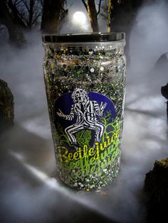 Cool 'Beetlejuice' themed suspended snowglobe tumbler with matching black straw Snowglobe Tumbler, Water Glasses, Beetlejuice, Snow Globes, Halloween Shopping, Straw, Tumbler, Gift Card, Electronic Accessories