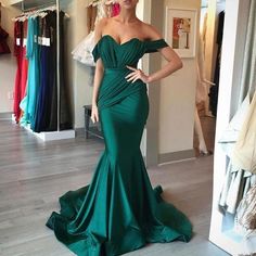 Emerald Green Bridesmaid Dresses, Off Shoulder Bridesmaid Dress, Bespoke Wedding Dress, Bridesmaid Dressing Gowns, Satin Evening Dresses, White Prom Dress, Green Bridesmaid, Sequin Prom Dresses, Green Bridesmaid Dresses