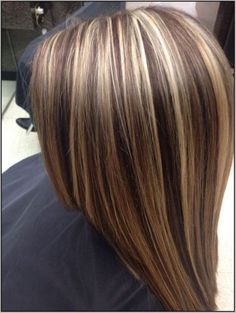 Chunky Blonde Highlights, Streaked Hair, Blond Highlights, Brown Hair With Caramel Highlights, Rambut Brunette, Hair Highlights And Lowlights, Highlights Lowlights, Latest Hair Color, Color Highlights