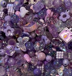 High quality acrylic and resin beads. The perfect mix of beads for any creation. This mix of beads has a variety of small and large, drink, flower, round, and much more. Acrylic Aesthetic, Spring Jewelry Trends, Cute Beads, Purple Gothic, Christmas Chicken, Bead Soup, Cute School Stationary, Beads Collection, Purple Beads