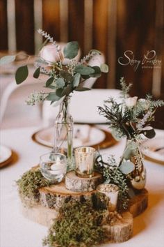 barn wedding table decor ideas Wood Rounds Wedding Decor, Wood Piece Centerpieces Wedding Ideas, Wood Disc Wedding Centerpiece, Rustic Candelabra Centerpiece, Wedding Centerpieces With Moss, Simple Woodsy Centerpieces, Simple Wedding Centrepieces Round Tables, Centerpieces For Garden Party, Crystal Centrepiece Wedding