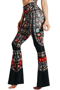 Yoga Democracy, Printed Bell Bottoms, Bell Bottom Leggings, Flare Legging, Flared Leggings, Yoga Pants Outfit, Women's Activewear, Flare Leggings, Yoga Class