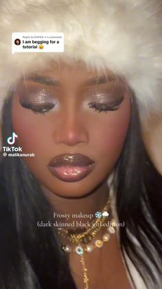 #makeupoftheday Y2k Makeup Looks, Y2k Makeup, Glam Makeup Tutorial, Make Up Ideas, Makeup For Black Skin, Glamour Makeup, Skin Routine, Cut Crease, Glam Makeup