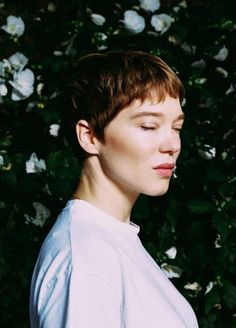 Peter Pan Pixie Haircut, Lea Seydoux Hair Short, Lea Seydoux Hair, Tomboy Makeup