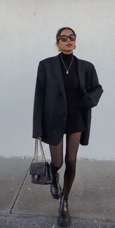 Mode Rihanna, Chique Outfit, Populaire Outfits, Neue Outfits, Looks Street Style, Ținută Casual, Mode Ootd, Modieuze Outfits, Elegantes Outfit