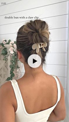 ✓ ✓ ▷▷ homecoming hairstyles for curly hair, bridesmaid hair, homecoming hairstyles straight hair!..! Double Bun Hairstyles, Double Buns, Easy Hairstyles For Thick Hair, Pool Hairstyle Ideas, Beach Hairstyles Medium, Pool Hairstyles, Beach Hairstyles, Hairstyles Medium, Homecoming Hairstyles