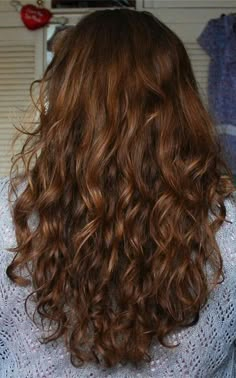 Bob Inspiration, Party Hairstyle, Wavy Hairstyle, Stylish Hairstyles, Henna Hair, Wavy Bob, Natural Wavy Hair