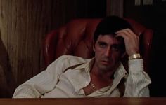 scarface tony montana Real Gangster, Estilo Cholo, Star Wars Background, Street Fashion Men Streetwear, Al Pacino, Thug Life, Curvy Girl Outfits