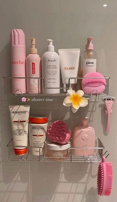 Sabun Mandi Cair, Body Hero, Haut Routine, Shower Skin Care, Glow Skin, Pretty Skin Care, Shower Time