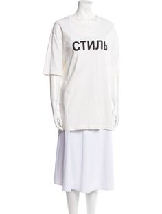 Heron Preston T-ShirtNeutralsGraphic PrintShort Sleeve with Crew NeckFit:Tops by Heron Preston typically fit true to size. Heron Preston Necklace, Heron Preston, Preston, Graphic Prints, Neck T Shirt, Print Patterns, Crew Neck, Top Outfits, Clothes For Women