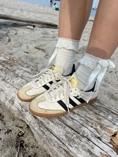 Trendy cream colored adidas samba sneakers outfit with bow socks Cream Sambas Outfit, Cute Sambas, Samba Sneakers Outfit, Adidas Samba Cream, Colored Adidas, Sambas Adidas Women Outfit, Gracie Concert, Reece Walsh, Samba Sneakers