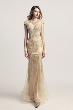 Luxury Embellished Evening Dress For Prom Season, Elegant Embellished Gown For Banquet, Elegant Dress With Sweetheart Neckline And Rhinestones, Elegant Dress With Rhinestones And Sweetheart Neckline, Elegant Rhinestone Gala Gown, Elegant Sparkling Evening Dress For Gala, Glamorous Formal Mother Of The Bride Dress With Crystals, Formal Evening Dress With Rhinestones And Sweetheart Neckline, Rhinestone Evening Dress For Gala