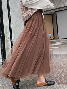 Outfits For Hijab, High Fashion Casual, Nye Outfit Ideas, Sew A Dress, Pleated Tulle Skirt, Tulle Skirts Outfit, Film Cult, Womens Tulle Skirt, Skirt Tutu