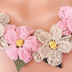 Blossom Crochet, Beige And Pink, Pink Sakura, Sakura Flower, Bib Necklaces, Necklace Boho, Gift For Christmas, Bib Necklace, Crochet Accessories