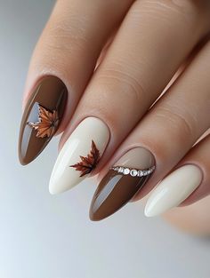 Fall Season Nails Burgundy, French Fall Tip Nails, Nail Ideas Almond Shape Fall, October Birthday Nail Ideas, Fall Watercolor Nail Art, Fall Nail Designs Leaves, Fall Nails October, Nail Brown Design, Almond Nail Art Fall