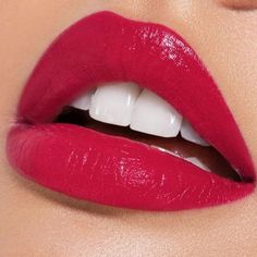 Lipstick Guide, Red Lipstick Makeup Looks, Beauty Hacks Lips, Nice Lips, Lipstick Art, Eyes Lips Face, Juicy Lips