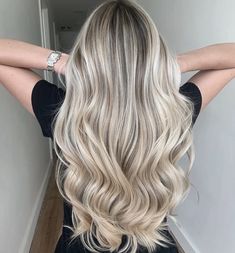 Blonde Balayage For Long Hair, Blonde Melt Hair, Ivey Blonde Highlights, Long Brown Hair With Blonde Highlights, High Blonde Balayage, High Balayage Blonde, Blonde Partial Highlights On Brown Hair, Brown Roots With Blonde Hair