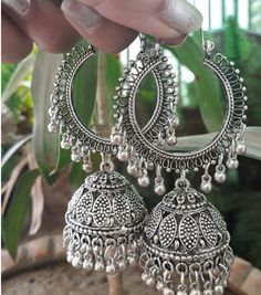 Oxidized Jewellery, Earrings Outfit, Bridal Tips, Indian Accessories, Metal Jewellery