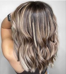 Color Melt Blonde, Glowup Ideas, Girls Haircuts, Fall Blonde Hair, Color Melt, Brunette Hair With Highlights, Natural Blonde, Types Of Hair, Brown Hair With Blonde Highlights