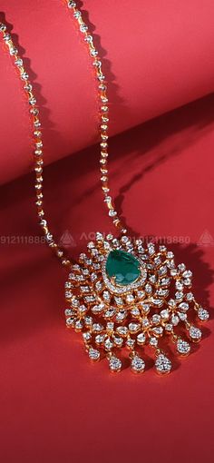 Heavy Jewellery, Diamond Wedding Jewelry, Beads Jewellery, Diamond Jewel, Jewelry Simple, Gold Jewelry Simple, Gold Jewelry Necklace, Gold Necklace Designs, Gold Jewelry Fashion