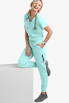 UA Butter-Soft STRETCH Scrubs One Pocket Scrub Top, Nursing Scrubs Cute Scrubs For Women, Hospital Scrubs Woman, Women’s Scrubs, Cna Outfits Scrubs, Scrub Outfit Ideas, Stylish Scrubs For Women, Vet Tech Outfit, Mandala Scrubs, Nursing Scrubs Outfits