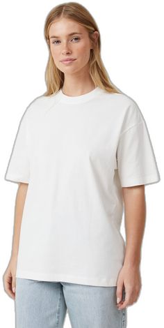 White Boxy Fit Crew Neck T-shirt, White Boxy Fit T-shirt With Crew Neck, Oversized White Basic T-shirt, Basic Oversized White Top, Casual White Drop Shoulder Top, White Boxy Fit Crew Neck Top, Boxy White Cotton T-shirt, White Boxy Short Sleeve T-shirt, White Boxy Cotton T-shirt