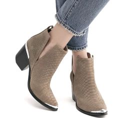 Size 8 Beige Heels With Contrasting Heel Counter For Fall, Jeffrey Campbell Shoes, Jeffrey Campbell, Tan Brown, Chelsea Boots, Bootie Boots, Ankle Boot, Ankle Boots, Free People