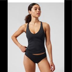 New Athleta Black Tankini, Cup D-Dd, Removable Pads, Small Bandeau Tankini, Black Tankini, Female Pose Reference, Halter Tankini, Body Reference Poses, Swim Tankini, Tankini Swim Tops, Female Poses, Tankini Top