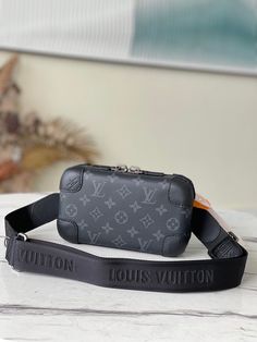 LUB Fashion Lu-Vi bags - 5822 A+ Excellent Quality copies; Contact us if you've any questions in your mind.