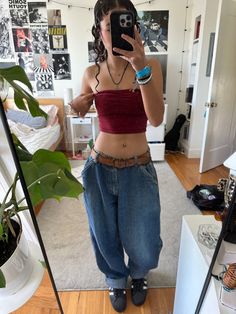 Sleeveless Summer Outfits, Thrifted Outfits Women, Gay Masc Outfits, Loser Core Outfits, 90s Indie Aesthetic, Non Basic Outfits, Depop Outfit, Simple Grunge Outfits, Earthy Fits