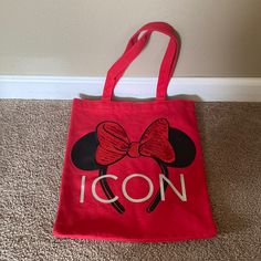 Disney Parks Minnie Mouse Icon Bag Nwot! Purchased In October 2020 From Walt Disney World Resort! Never Used! Minnie Mouse Icon, Mouse Icon, Disney Bags, Disney World Resorts, Disney Parks, Walt Disney World, Womens Tote Bags, Disney World, Walt Disney