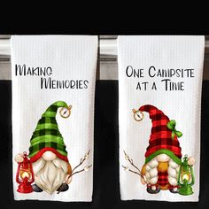 camping gnomes kitchen towels Campfire Fun, Camping Couple, Gnome Images, Cute Camping, Camper Kitchen, Silhouette Cameo Crafts, Girl Gnome, Camping Towel, Wood Slice Art