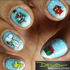 Snoopy Nails, Christmas Snoopy, Xmas Nail Art, Yellow Nail Art, Fall Nail Art Designs, Cute Christmas Nails, Christmas Nails Acrylic, Diy Nail Designs