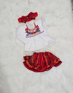 Ready to party??? Let's taco-bout it These Mexican Outfit set for baby girls are adorable. Completely handmade Embroidered Blouse ***Set includes*** Blouse Bloommer has ruffles on the back. Bow Embroidery colors will vary. Ready to ship in 1 day. We at Mexicanita Handmade truly appreciate your business, and we’re so grateful for the trust you’ve placed in us. We sincerely hope you are satisfied with your purchase if not please do not hesitate to reach out to us by e-mail mexicanitahandmade [!at] Bohemian Festive Ruffled Sets, Bohemian Ruffled Sets For Festive Occasions, Festive Bohemian Ruffled Sets, Red Sets For Summer Festival, Bohemian Embroidered Summer Sets, Cute Embroidered Fitted Sets, Embroidered Red Summer Sets, Multicolor Bohemian Sets With Ruffles, Bohemian Multicolor Sets With Ruffles