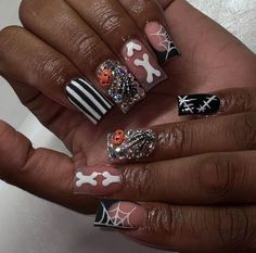 Short Acrylic Nails Coffin Fall, Halloween Shorties, Hallow Nails, Short Halloween Nails Acrylic, Halloween Themed Nails, Halloween Sleepover, Holloween Nails, Spooky Nails, Halloween Acrylic Nails