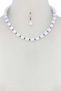 ImportedPEARL BEAD NECKLACEMulti.BlackFBJ Pearl Bead Necklace Necklaces approx.14" Necklaces With Names, Christian Jewelry For Women, Necklaces For Couples, Couples Necklaces, Necklaces For Girlfriends, Authentic Corsets, Homemade Necklaces, Pearl Bead Necklace, Simple Necklaces