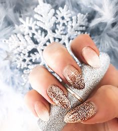 New Years Nails, Nye Nails, New Years Nail Designs, New Years Eve Nails, Stylish Nails Designs, Christmas Nail Art Designs, Festival Nails, Glitter Nail, New Year's Nails