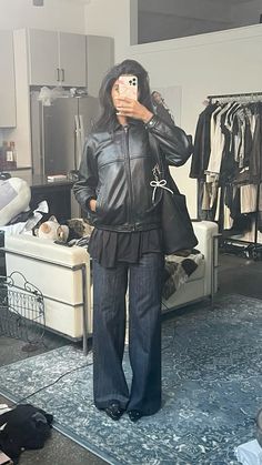 ig: bbyg6rl Layering Accessories, Winter Modest Outfits, Oversize Outfit, Collared Jacket, Winter Fit, Winter Fits