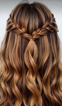 Braid Hair Style, Boho Bridesmaid Hair, Half Up Half Down Braid, Aesthetic Royal, Royal Hairstyles, Women With Long Hair, Bridesmaid Hair Inspo, Unique Portraits, The Beauty Of Women