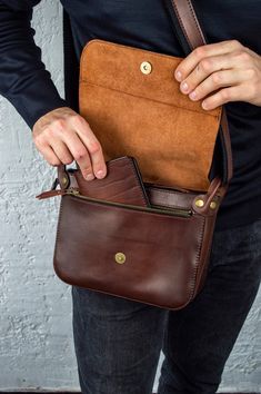 Leather Sachel, Everyday Leather Bag, Leather Shoulder Bag Men, Leather Messenger Bag Men, Crossbody Leather Bag, Mens Crossbody Bag, Holdall Bag, Leather Weekender Bag, Small Leather Bag