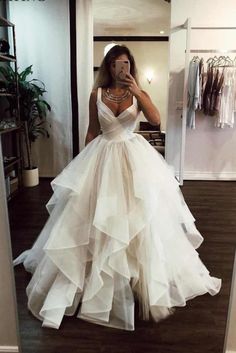 Puffy Straps Long Beach Unique Cascading Ruffles Wedding Dress - Wedding Dresses Long Beach Wedding Dresses, Dresses Country, Spaghetti Strap Wedding Dress, Floor Length Wedding Dress, Pnina Tornai, Ruffle Wedding Dress, White Evening Dress, Skirt Maxi, A Wedding Dress