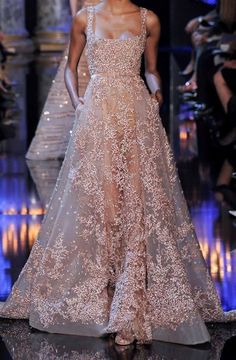 Elie Saab Haute Couture, 파티 드레스, Couture Gowns, Elie Saab, Beautiful Gowns, Couture Dresses, Fancy Dresses, Ball Dresses, Dream Dress