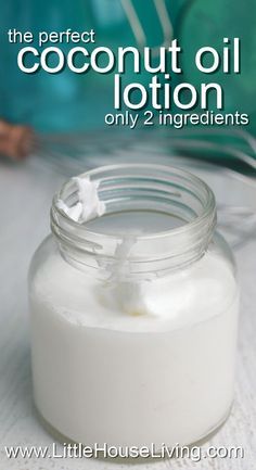 Coconut Oil Lotion Recipe, such a simple and yet effective recipe. You only need 2 ingredients! Whipped Coconut Oil Lotion, Coconut Oil Lotion Recipe, Whipped Coconut Oil, Coconut Lotion, Coconut Oil Lotion, Homemade Coconut Oil, Oil Cleansing, Lotion Recipe, Diy Lotion