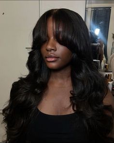 @_𝚟𝚎𝚛𝚘.𝚋𝚎𝚊𝚞𝚝𝚢_ Curtain Bangs Sew In, Weave Hairstyles Sew In, Black Hair Curtain Bangs, Curtain Bangs Wig, Glowup Ideas, Hair Calendar, Magazine Poses, Venus Of Willendorf, Sew In Hair Extensions