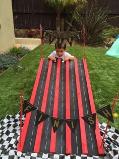 Car Birthday Party Ideas, Race Car Birthday Party Ideas, 4de Verjaardag, Racing Birthday, Blaze Birthday, Car Birthday Party